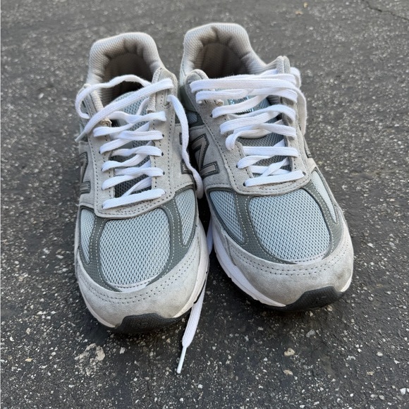 New Balance Women's Gray Mesh Sneakers - Picture 6 of 8